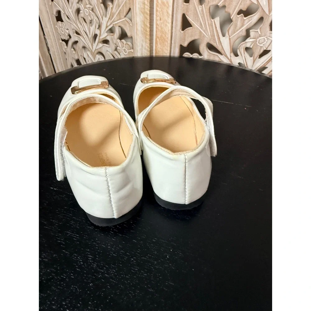 Hongchengkids White Patent Mary Jane Flats Gold Buckle Square Toe EU 32